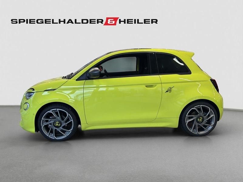 Neu Abarth 500 Turismo 114 kW (155 PS) 2026 Gelb Limousine