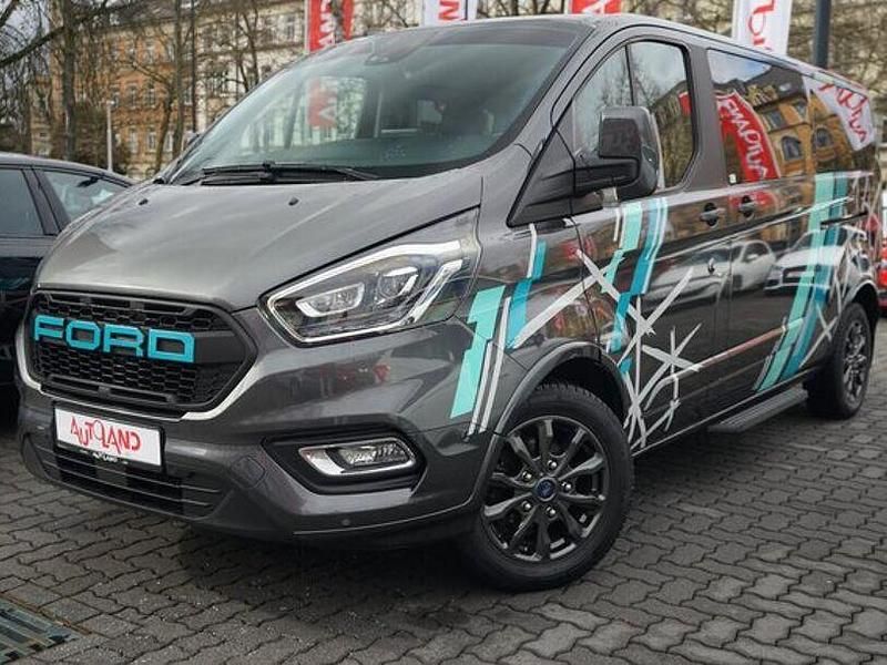 Gebraucht Ford Tourneo Titanium 185 PS (136 kW) 2019 Magneticgrau Van / Kleinbus