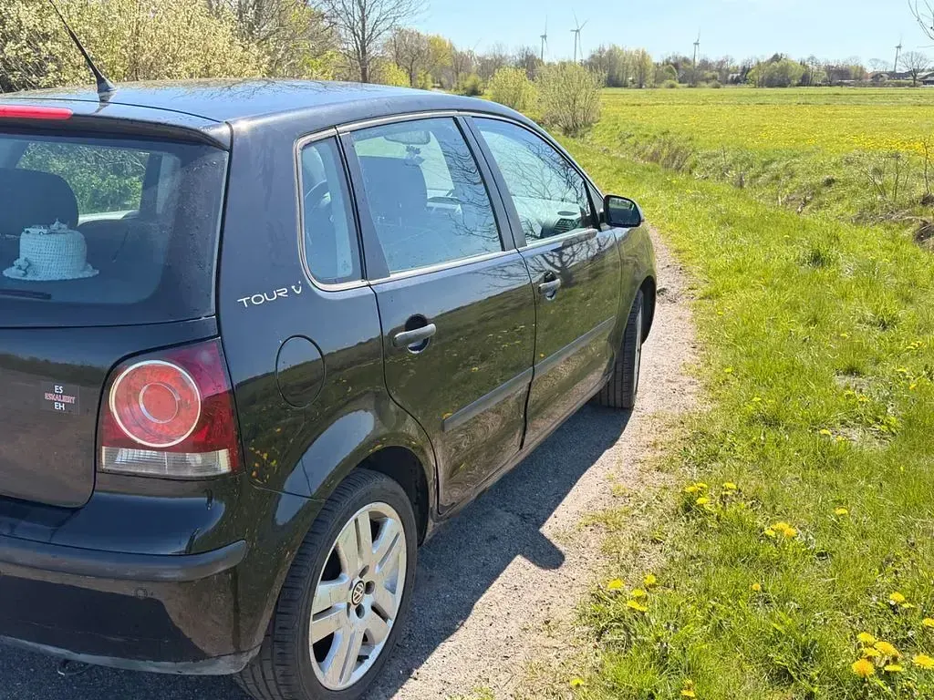 Gebraucht VW Polo 64 PS (47 kW) 2007 Schwarz Kleinwagen