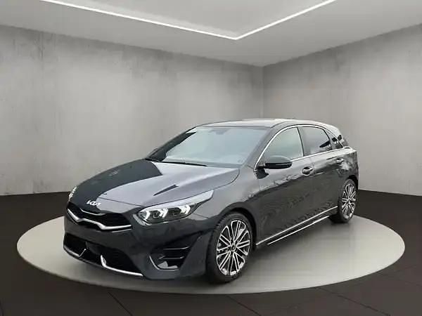 Novo Kia Ceed 140 HP (102 kW) 2026 Pentametal met. Citadino