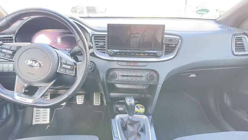 Schwarz Gebraucht 2019 Kia ProCeed Kleinwagen | 22.500 € (Etwas zu teuer) - Bild 1/4
