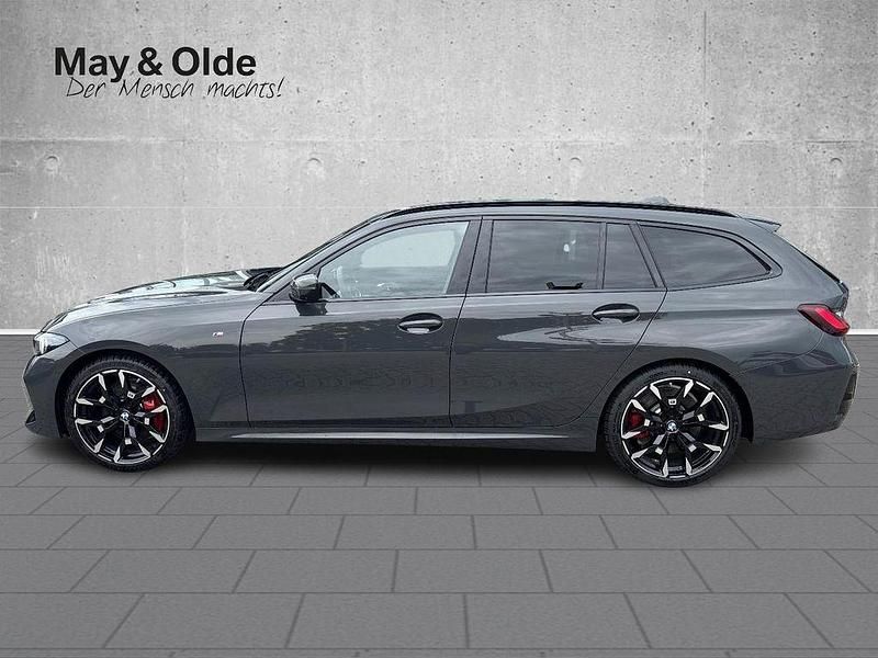 Gebraucht BMW 330 M Sport 286 PS (210 kW) 2025 Grau Kombi