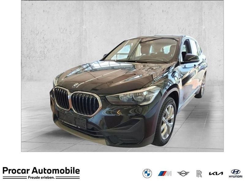 Schwarz Gebraucht 2022 BMW X1 SUV | 22.490 € (Guter Preis) - Bild 1/4