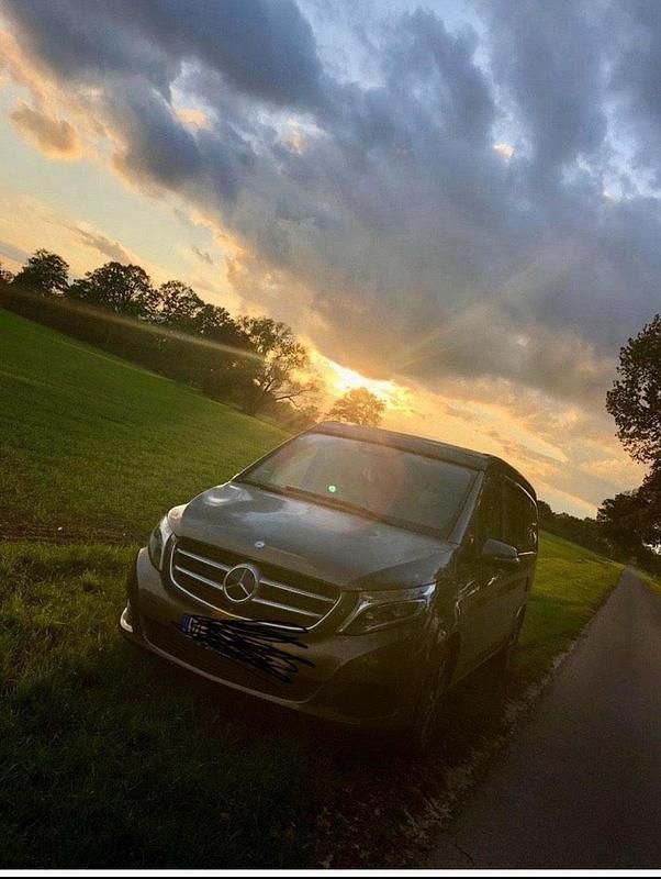 Andere außenfarben Gebraucht 2016 Mercedes V250 Marco Polo Van / Kleinbus | 47.500 € (Etwas zu teuer) - Bild 1/4