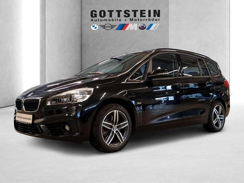 Black sapphire Gebraucht 2018 BMW 220 Gran Tourer Sport Line Van / Kleinbus | 23.890 € (Fairer Preis) - Bild 1/3