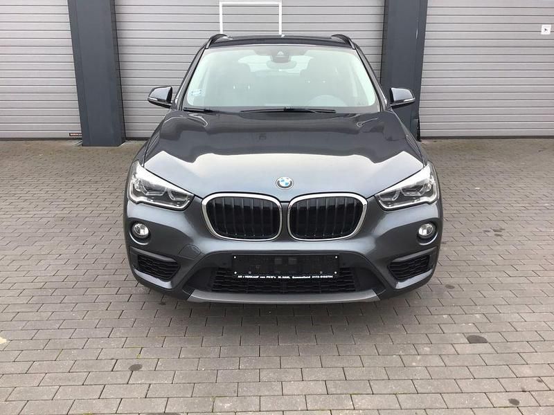 Gebraucht BMW X1 Advantage 150 PS (110 kW) 2017 Grau SUV