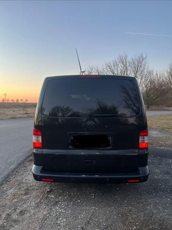 Second-hand VW T5 Edition 131 CP (96 kW) 2006 Negru Van