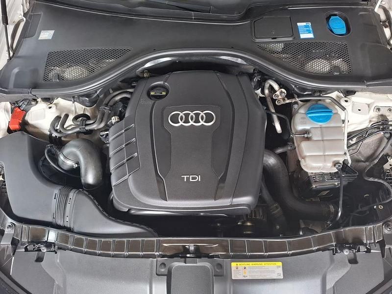 Gebraucht Audi A6 Ambiente 177 PS (130 kW) 2014 Schwarz Kombi