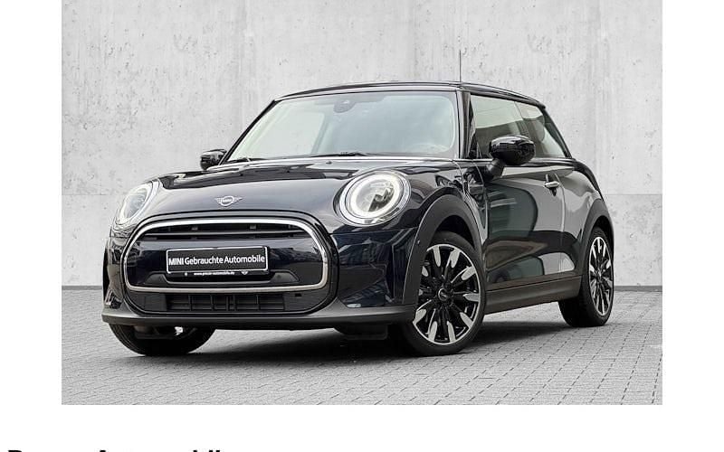 Schwarz Gebraucht 2023 Mini Cooper Clubman Kombi | 22.690 € (Guter Preis) - Bild 1/4
