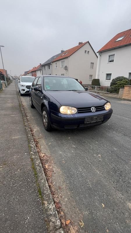 Andere farben Gebraucht 1998 VW Golf IV Kleinwagen | 799 € (Fairer Preis) - Bild 1/4