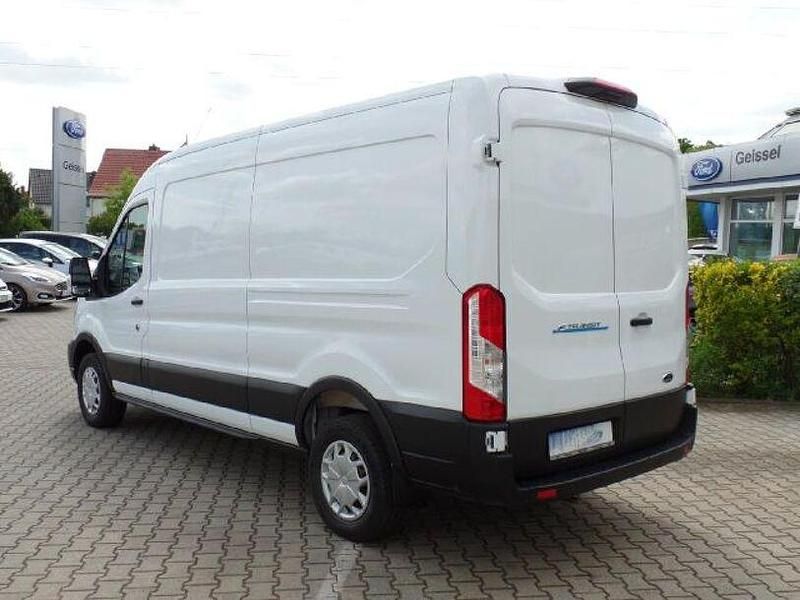 Gebraucht Ford Transit Trend 135 kW (184 PS) 2023 Frostweiß Van