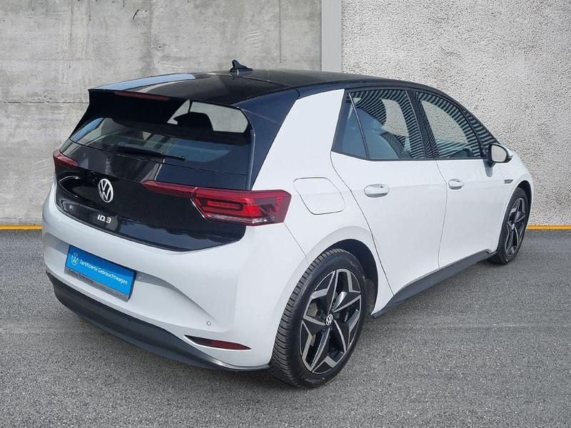 Gebraucht VW ID.3 Pro 150 kW (204 PS) 2023 Gletscherweiß metallic Kleinwagen