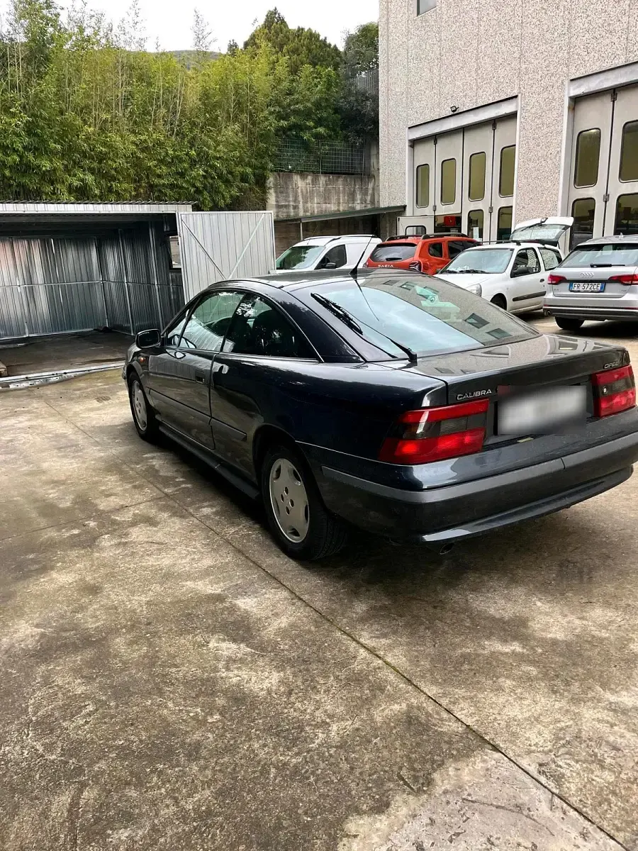Second-hand Opel Calibra 150 CP (110 kW) 1994 Negru Coupe