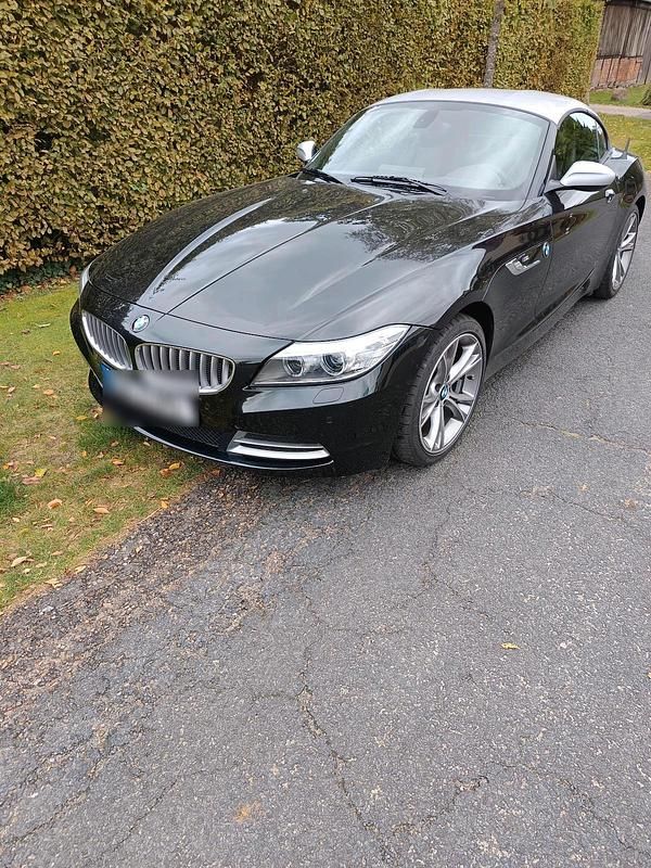 Gebraucht BMW Z4 156 PS (114 kW) 2013 Schwarz Cabrio