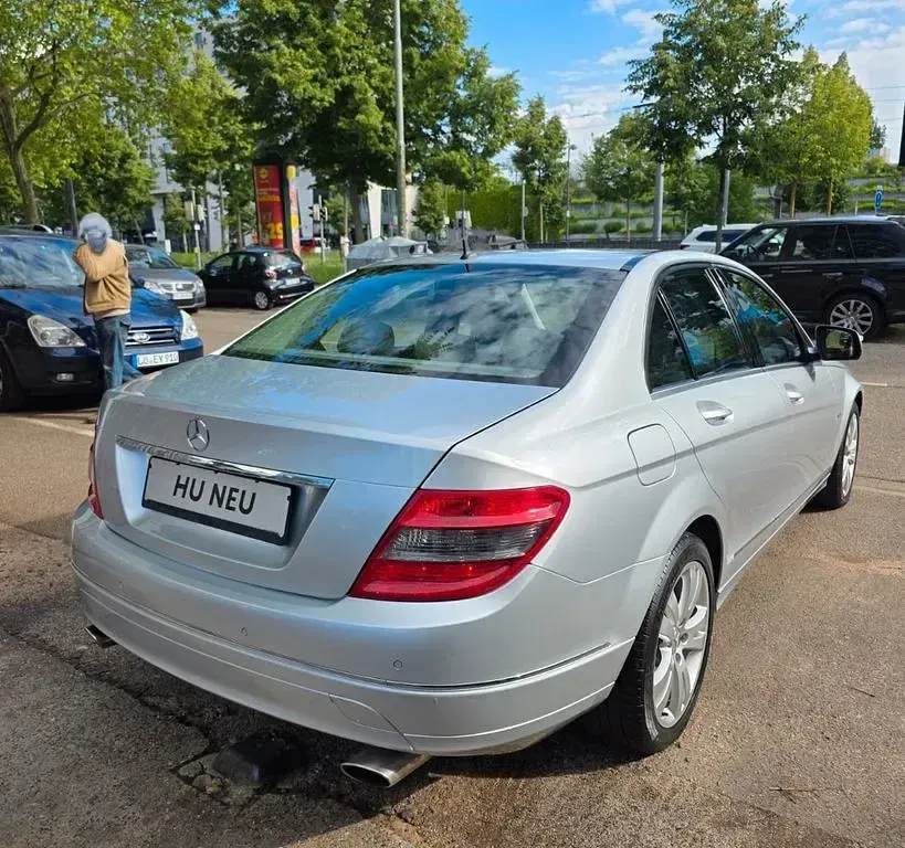 Gebraucht Mercedes C350 Avantgarde 272 PS (200 kW) 2007 Silber Limousine