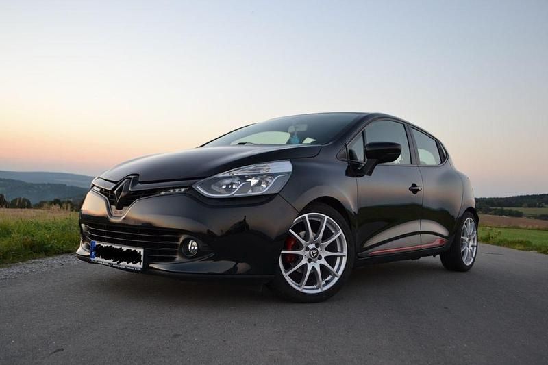 Gebraucht Renault Clio IV 73 PS (53 kW) 2014 Schwarz Limousine