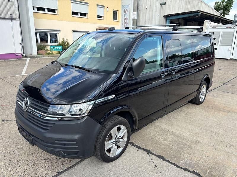 Schwarz Gebraucht 2022 VW Caravelle Van / Kleinbus | 39.499 € (Fairer Preis) - Bild 1/4