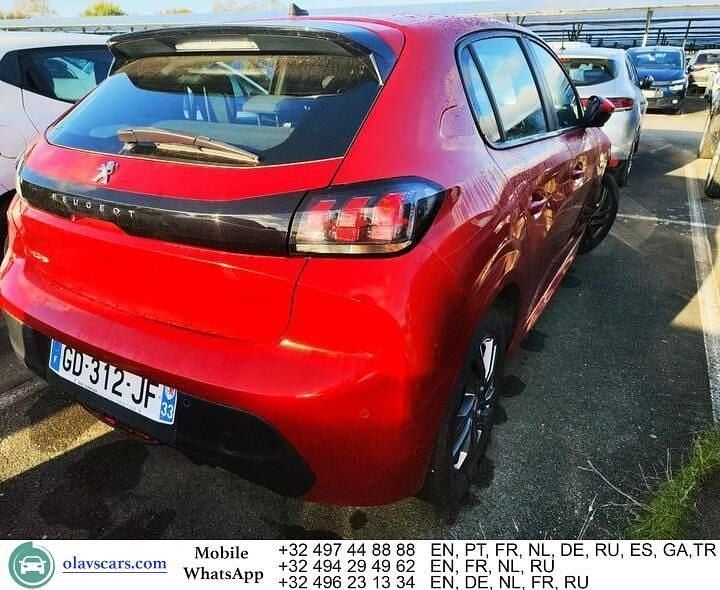 Gebraucht Peugeot 208 Active 99 PS (72 kW) 2021 Rot Kleinwagen