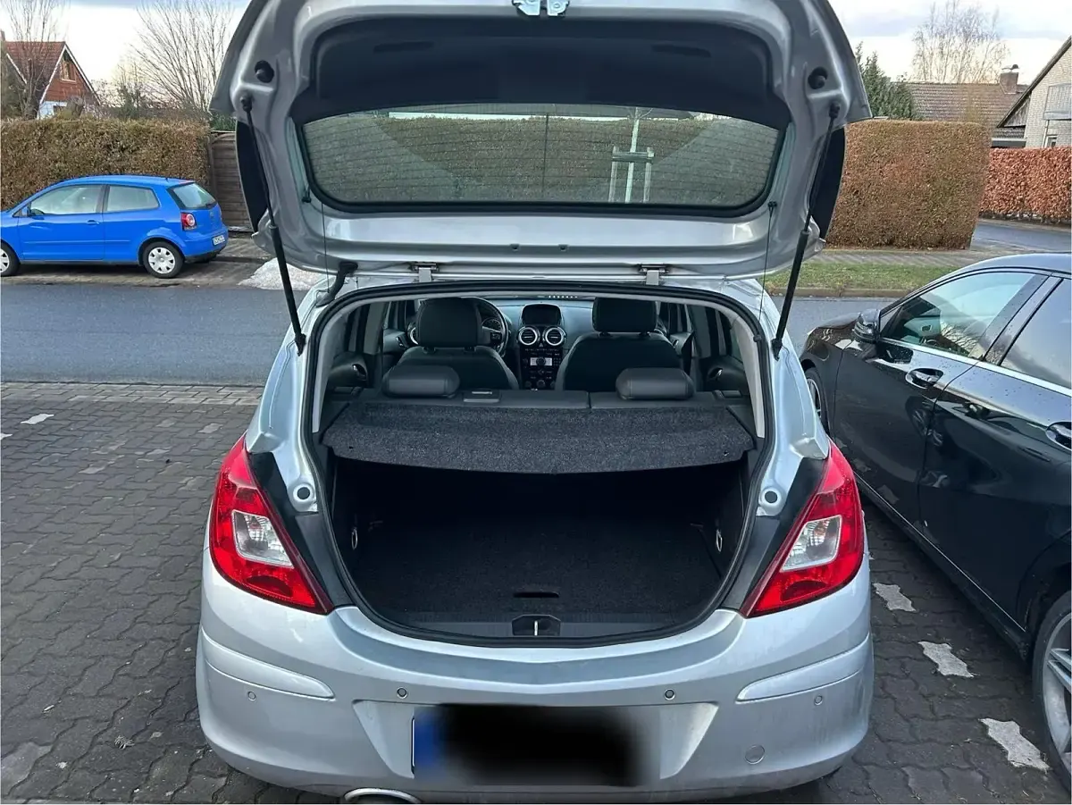 Gebraucht Opel Corsa Energy 87 PS (63 kW) 2014 Silber Kleinwagen