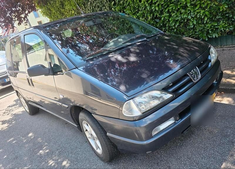 Gebraucht Peugeot 806 110 PS (80 kW) 2001 Grau Van / Kleinbus