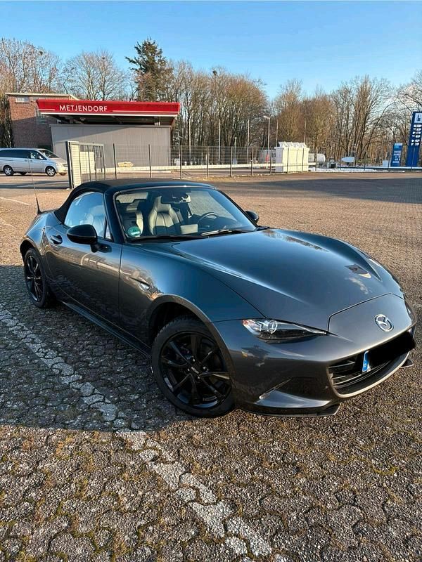Gebraucht Mazda MX5 Ad'Vantage 132 PS (97 kW) 2022 Grau Cabrio
