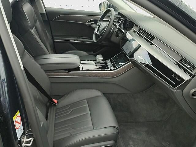 Gebraucht Audi A8L Ambiente 286 PS (210 kW) 2023 Firmamentblau metallic Limousine