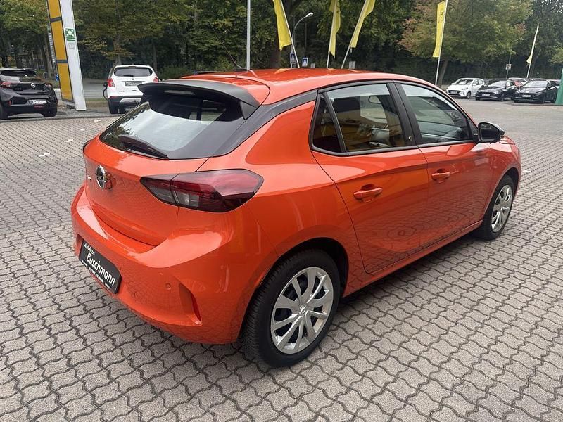 Gebraucht Opel Corsa-e Edition 100 kW (136 PS) 2022 Power orange metallic Kleinwagen