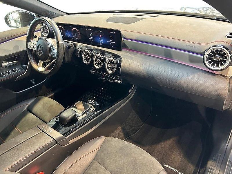 Gebraucht Mercedes CLA250e AMG 218 PS (160 kW) 2023 Metalliclack mountaingrau Limousine