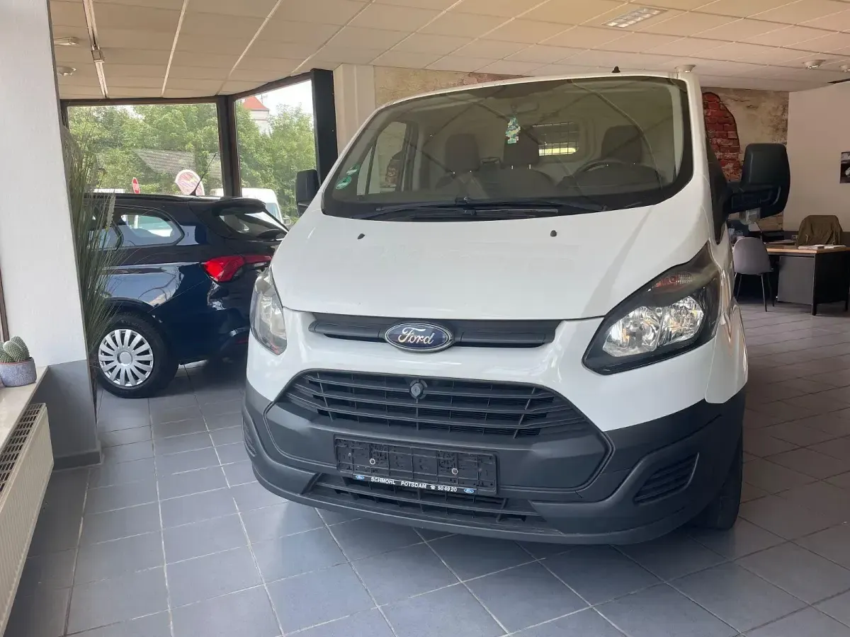 Gebraucht Ford Transit Custom S 101 PS (74 kW) 2016 Weiß Van / Kleinbus