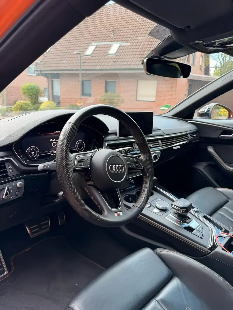 Gebraucht Audi A4 Sport 190 PS (139 kW) 2018 Orange Kombi