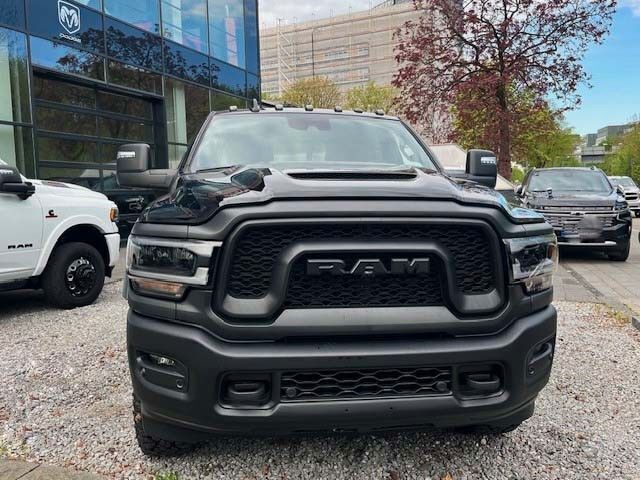 Gebraucht Dodge Ram 370 PS (272 kW) 2023 Rot Pickup