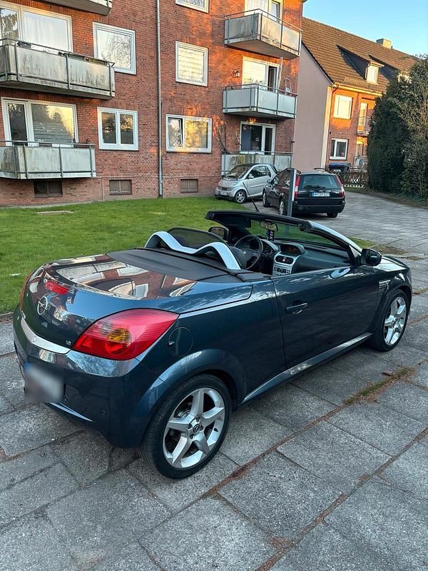 Gebraucht Opel Tigra 125 PS (91 kW) 2006 Blau Cabrio