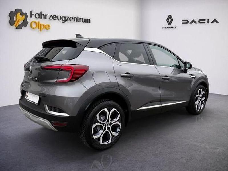 Gebraucht Renault Captur Techno 140 PS (102 kW) 2022 Grau SUV