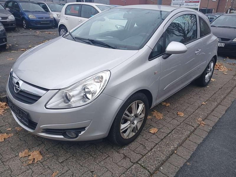 Silber Gebraucht 2007 Opel Corsa Edition Kombi | 2.790 € (Fairer Preis) - Bild 1/4
