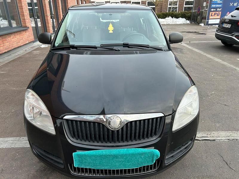 Gebraucht Skoda Fabia 70 PS (51 kW) 2009 Schwarz Limousine