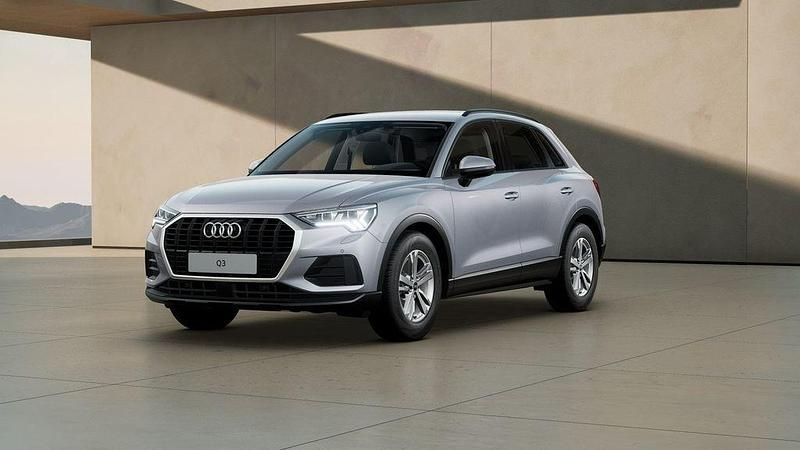 Gebraucht Audi Q3 Basis 150 PS (110 kW) 2025 Silber SUV