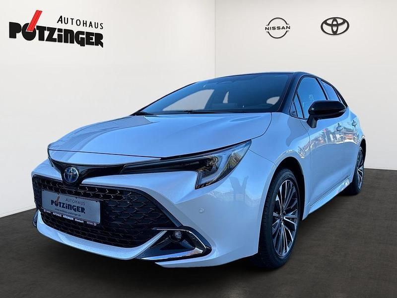 Weiß Neu 2024 Toyota Corolla Limousine | 36.490 € (Fairer Preis) - Bild 1/4