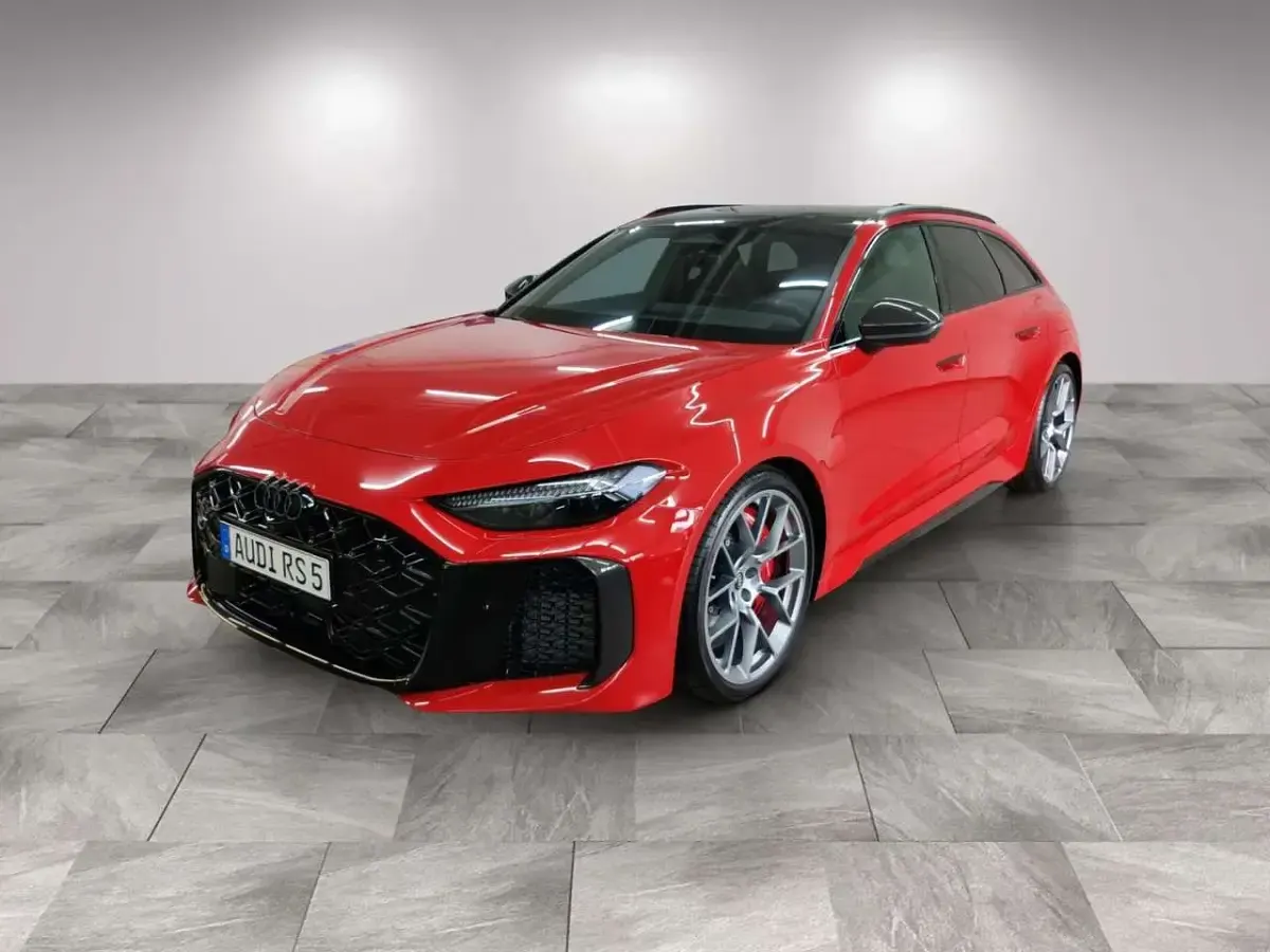 Neu Audi RS5 Sport 639 PS (469 kW) 2026 Progressivrot metallic Kombi