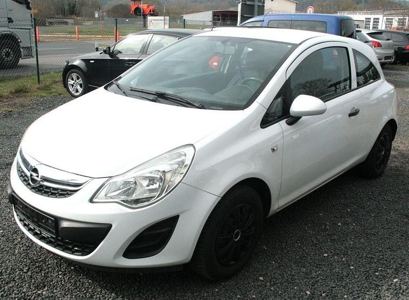 Gebraucht Opel Corsa Selection 69 PS (50 kW) 2012 Weiß Kleinwagen