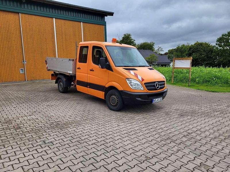 Gebraucht Mercedes Sprinter 109 PS (80 kW) 2007 Orange Van
