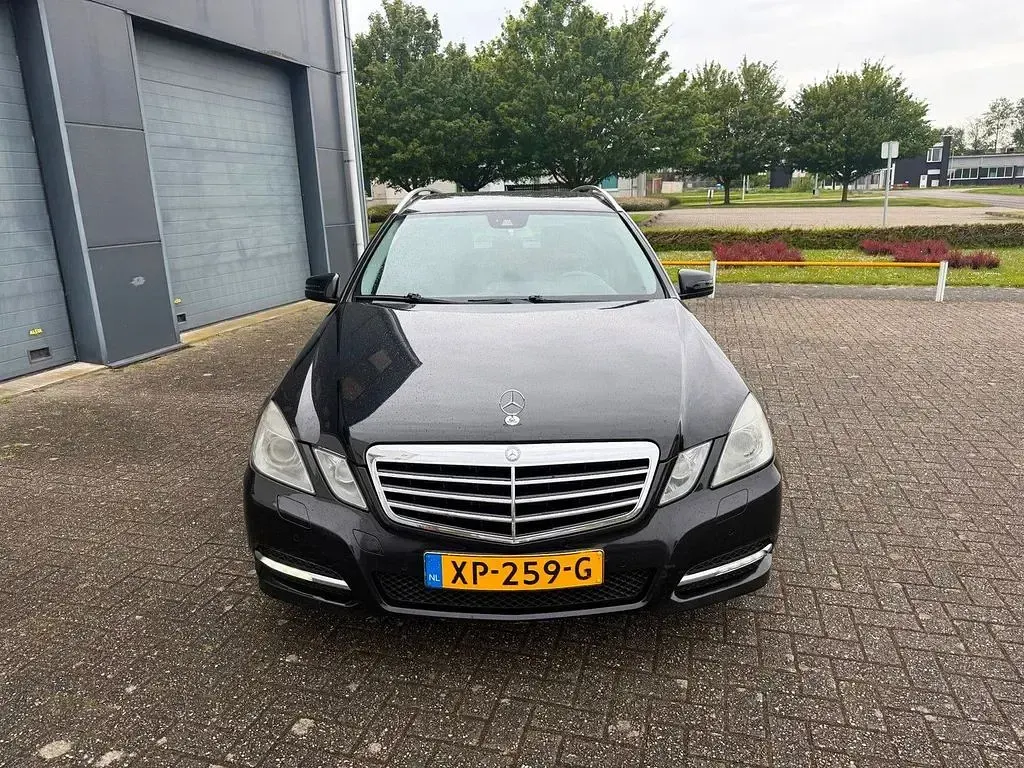 Brugt Mercedes E220 Avantgarde 170 HK (125 kW) 2011 Sort Stationcar