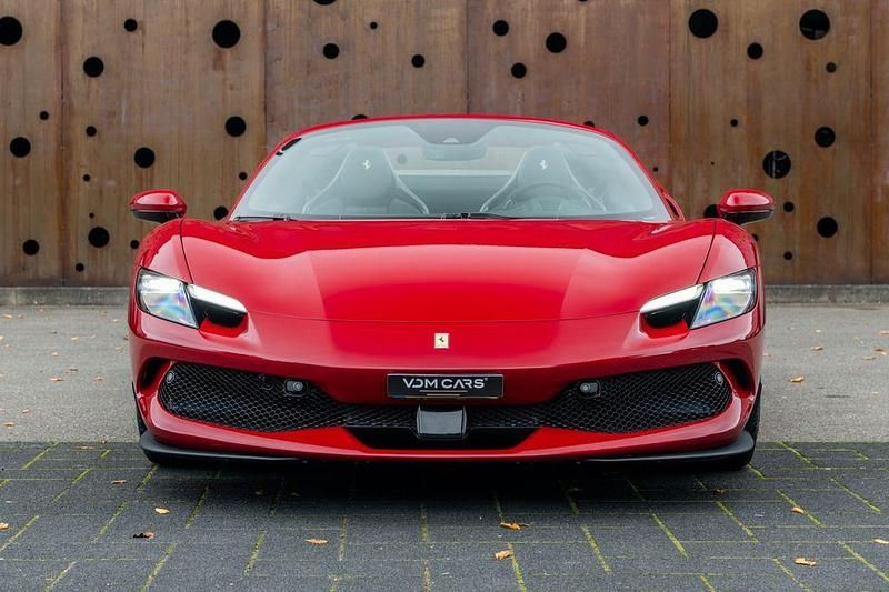 Neu Ferrari 296 829 PS (609 kW) 2025 Rot Cabrio