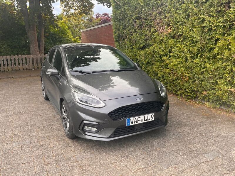 Grau Gebraucht 2019 Ford Fiesta ST-Line Kleinwagen | 11.350 € (Fairer Preis) - Bild 1/4