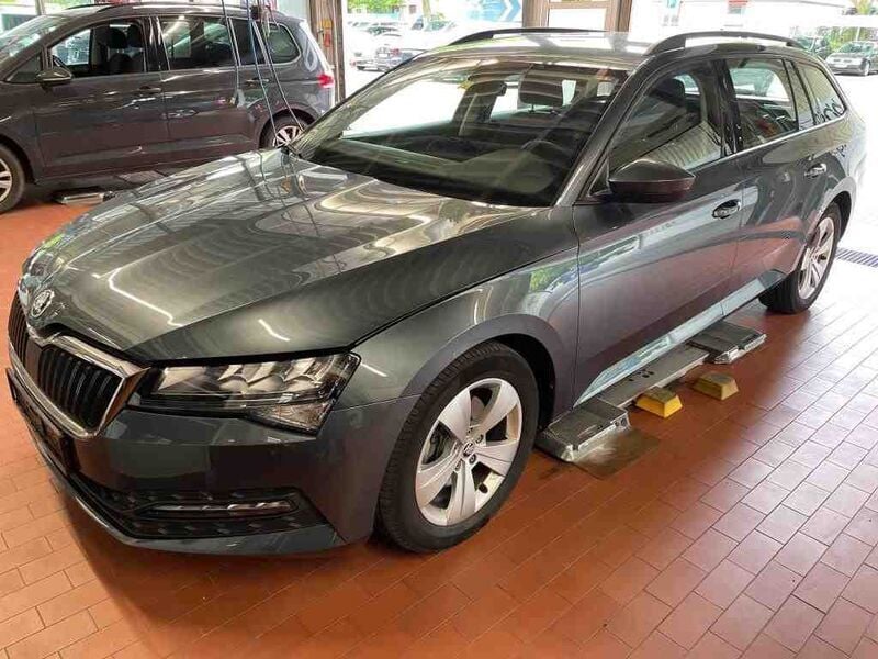 Gebraucht 2021 Skoda Superb Active Kombi | 24.930 € (Fairer Preis) - Bild 1/4