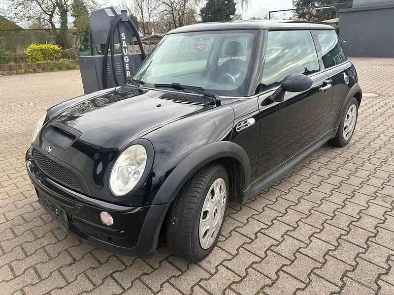 Gebraucht Mini ONE 90 PS (66 kW) 2003 Schwarz Kleinwagen