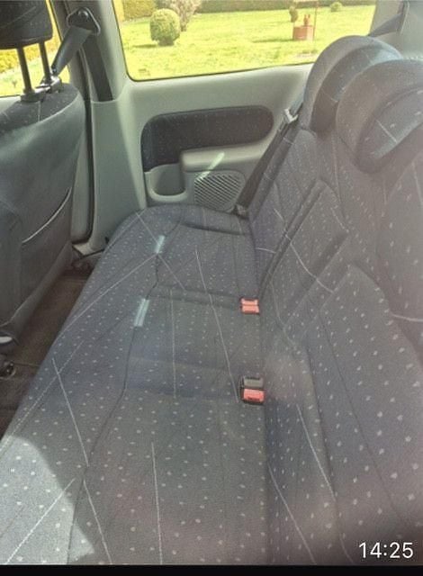 Gebraucht Renault Clio II Authentique 75 PS (55 kW) 2001 Rot Limousine