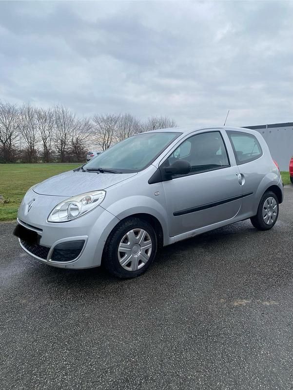 Silber Gebraucht 2009 Renault Twingo Kleinwagen | 1.100 € (Superpreis) - Bild 1/4