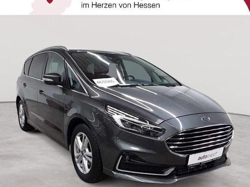 Gebraucht Ford S-MAX Titanium 150 PS (110 kW) 2022 Magneticgrau metallic Van / Kleinbus