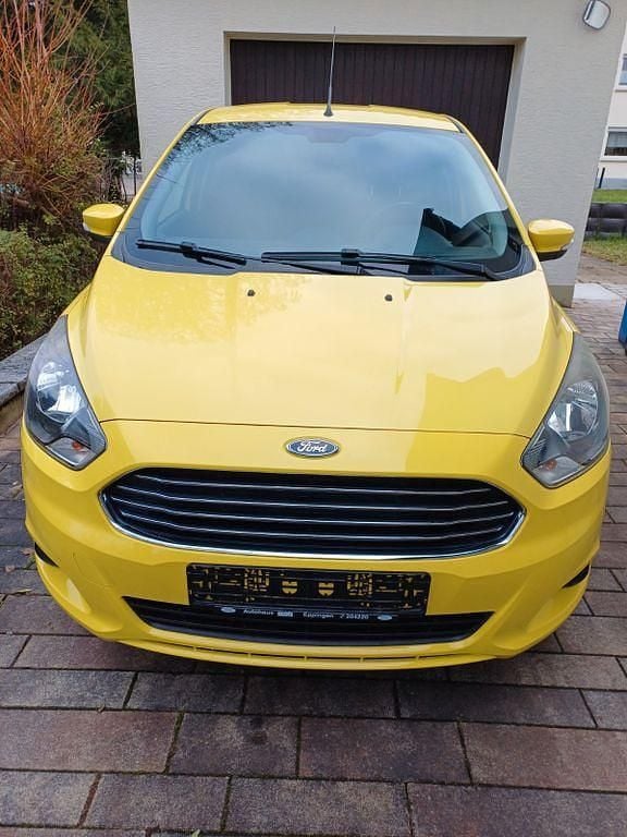 Gebraucht Ford Ka Cool & Connect 86 PS (63 kW) 2019 Gelb Limousine