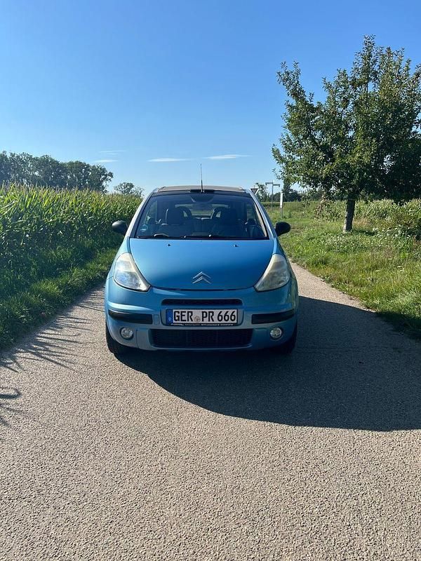 Blau Gebraucht 2003 Citroën C3 Pluriel Cabrio | 1.200 € (Guter Preis) - Bild 1/4